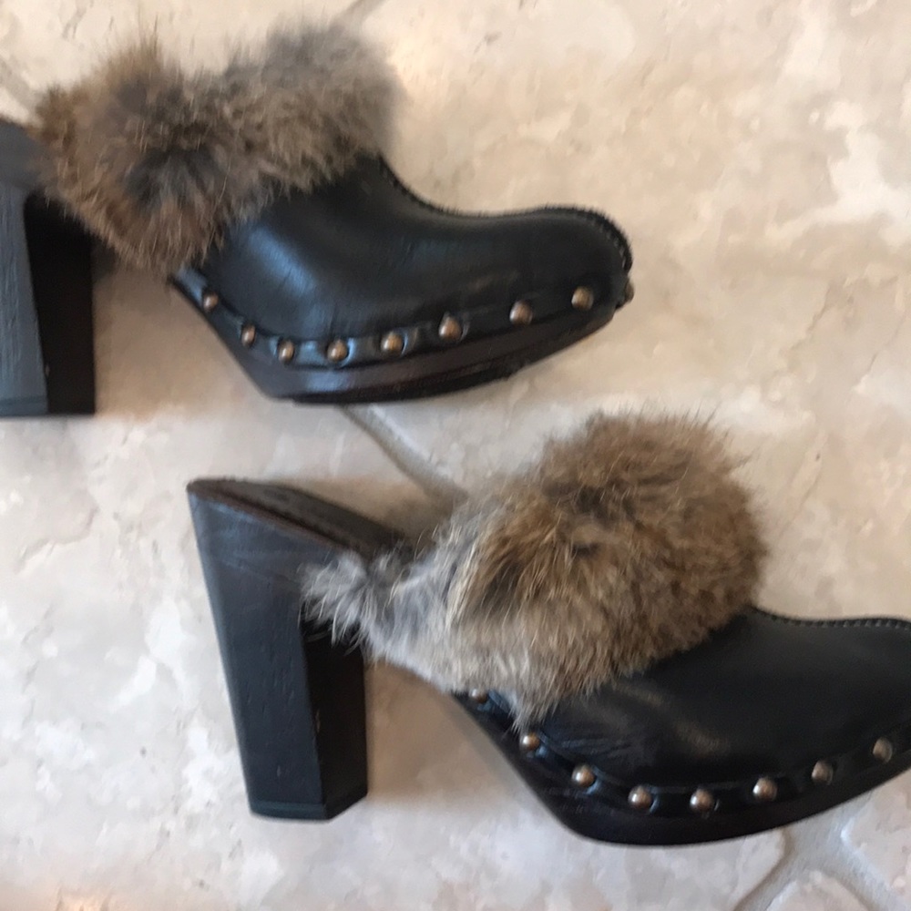 Clogs - Picture 4 of 5